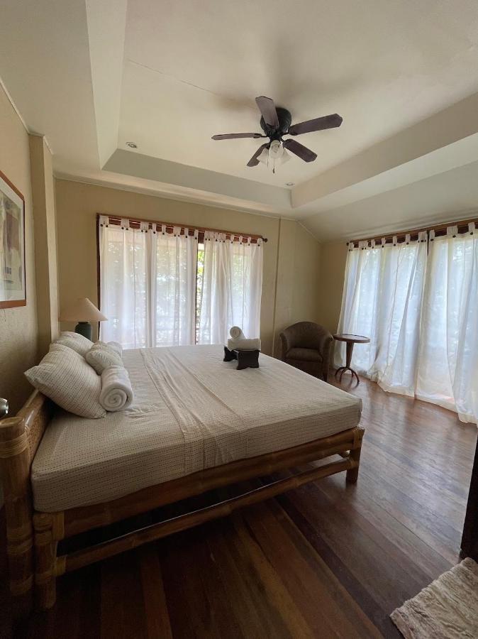 Bed and Breakfast Casita Ysabel Batangas Exterior foto